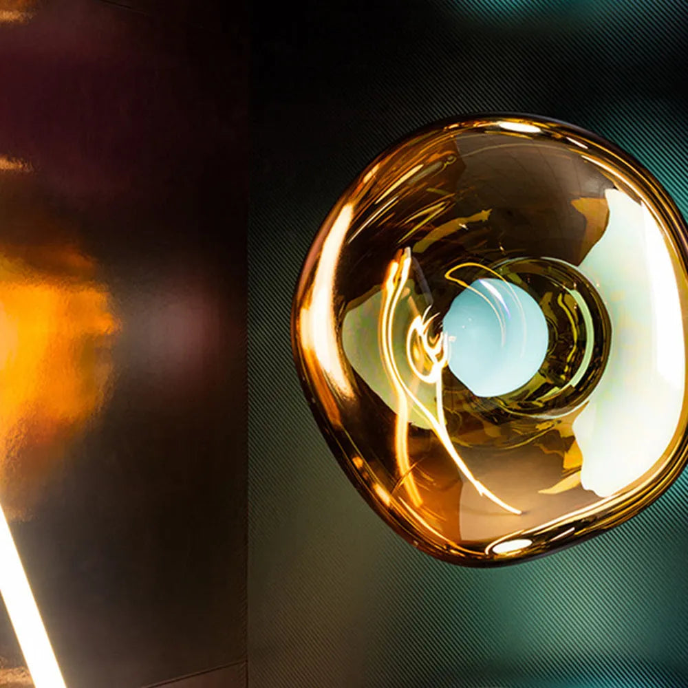Valentina Moderne Kunstvolle Wandlampe aus Bernsteinfarbenem Luxusbeleuchtung