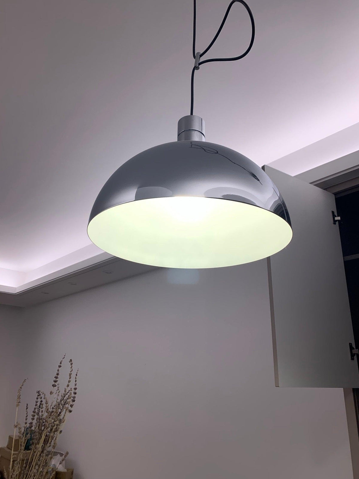 Lyshae zeitgenössische minimalistische nordische Pendelleuchte aus Glas
