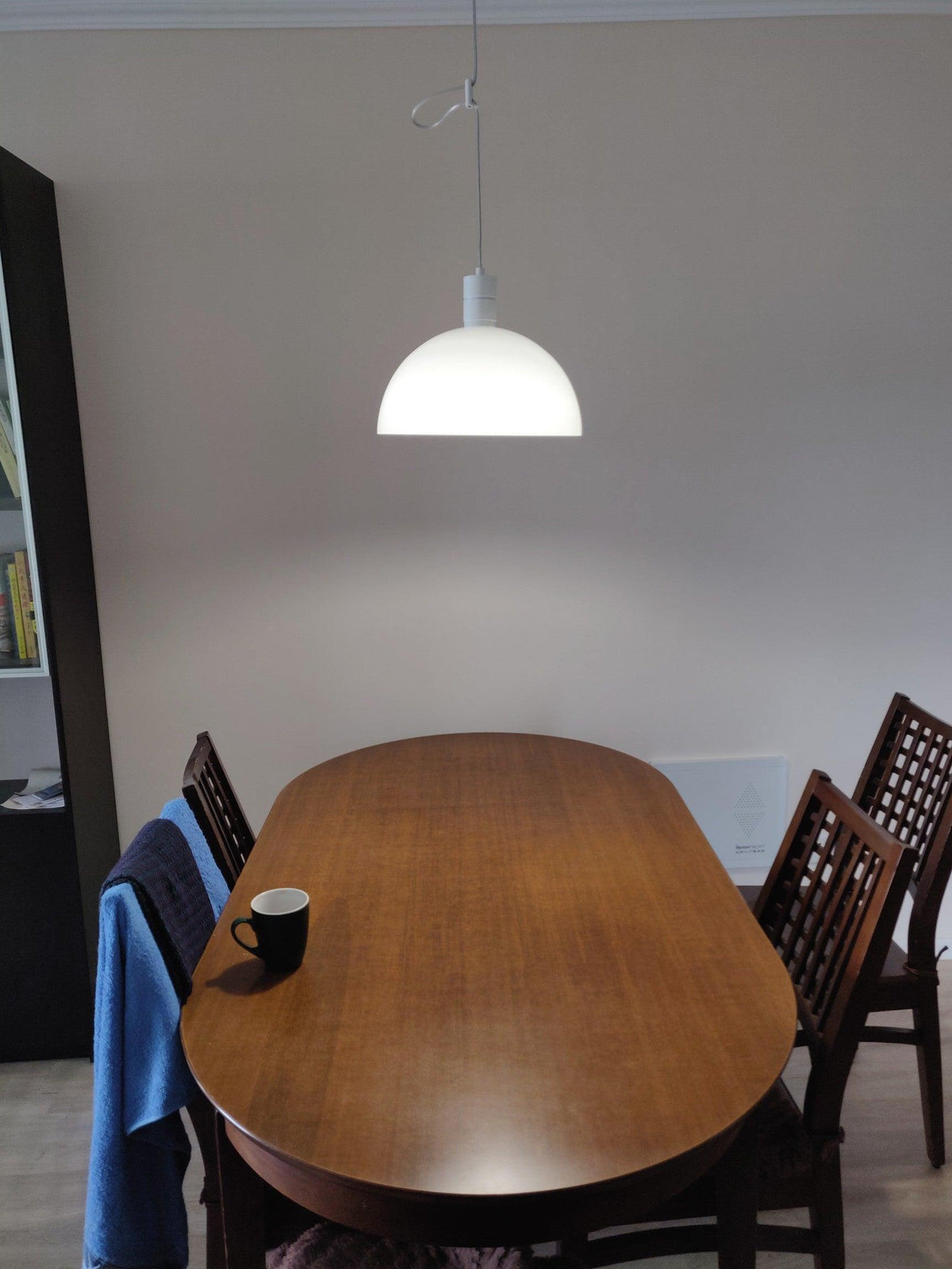 Lyshae zeitgenössische minimalistische nordische Pendelleuchte aus Glas