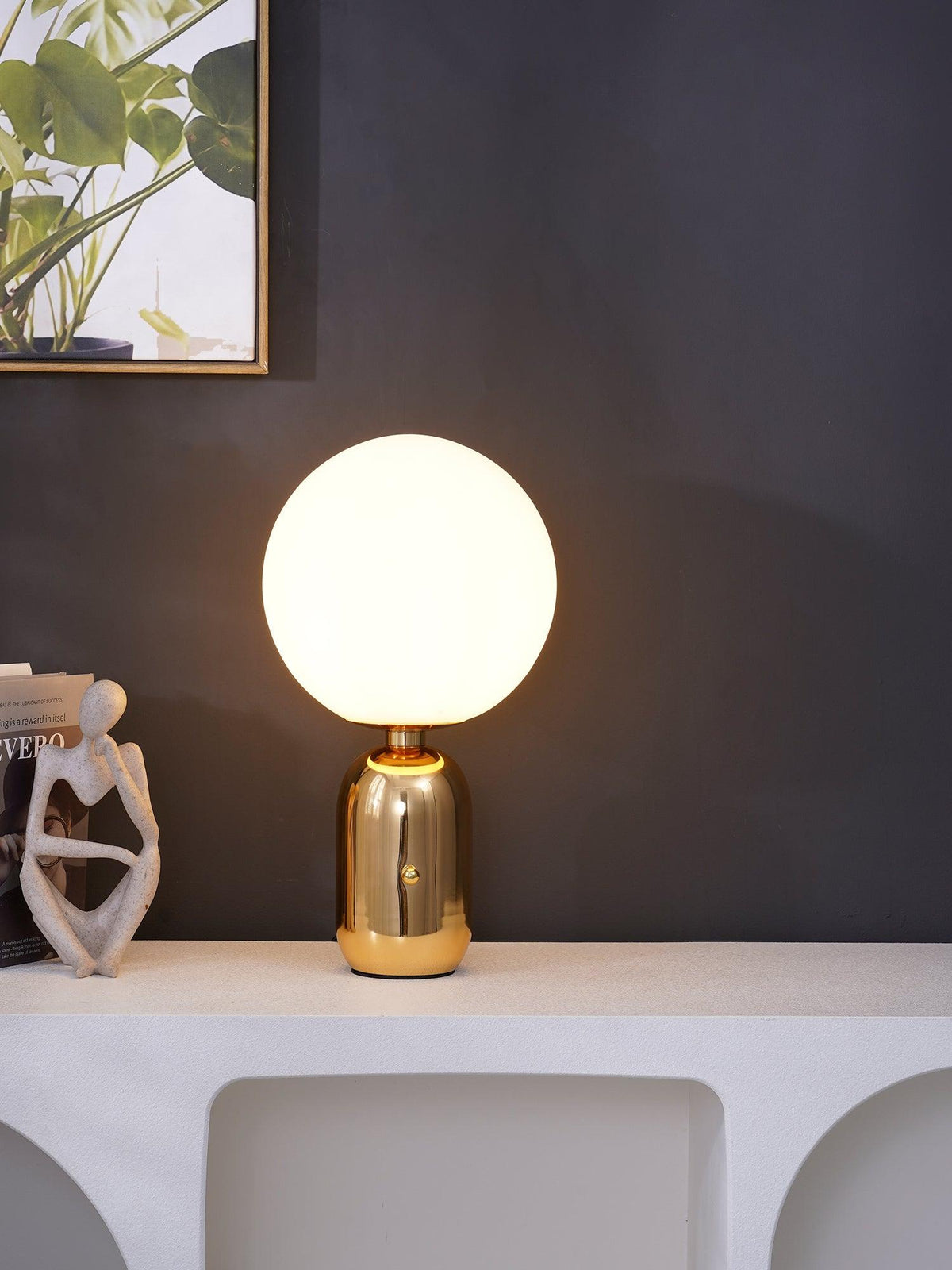 Nyxen Industrielle Tischleuchte aus Glas