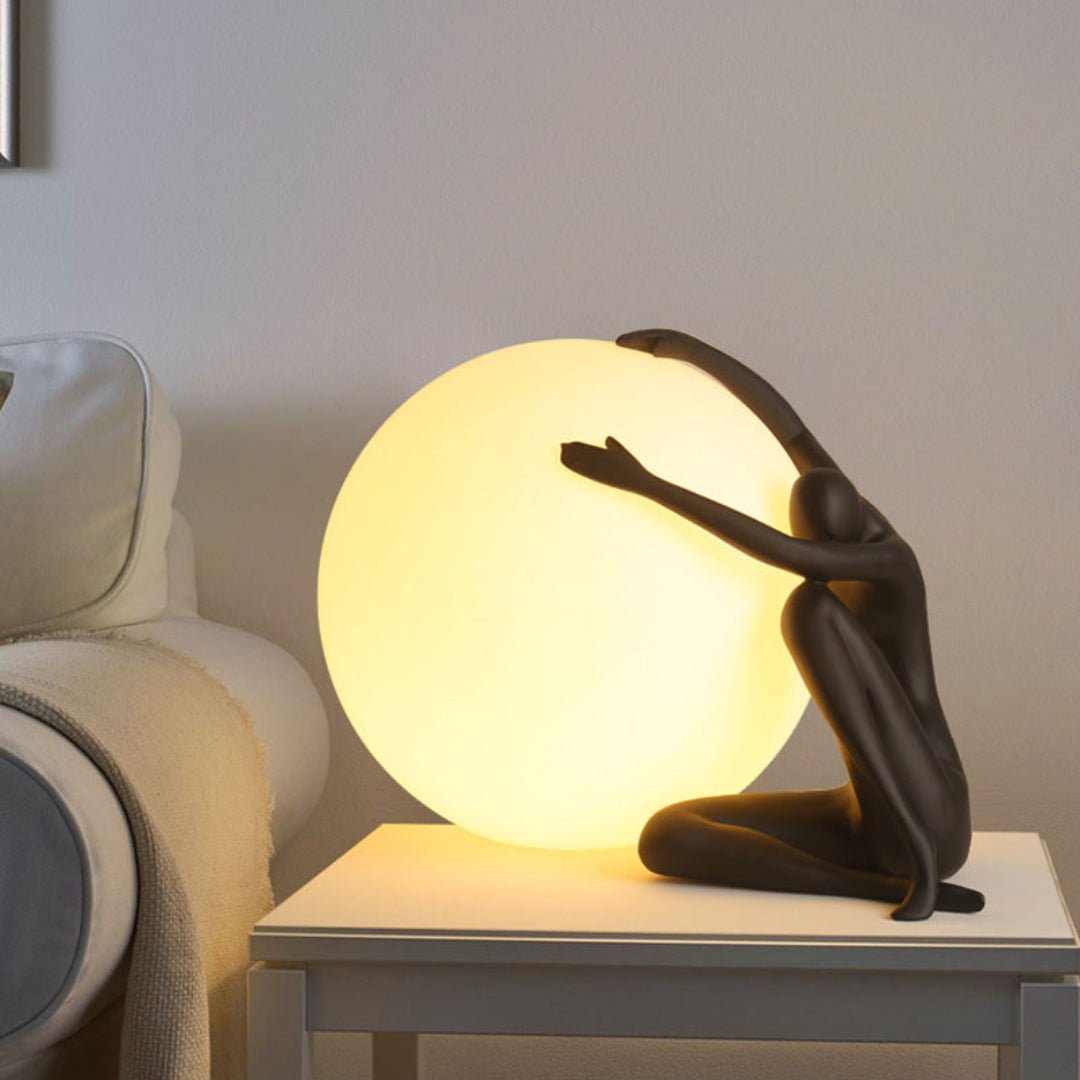 Cosmo Humanoid Ball Tischleuchte