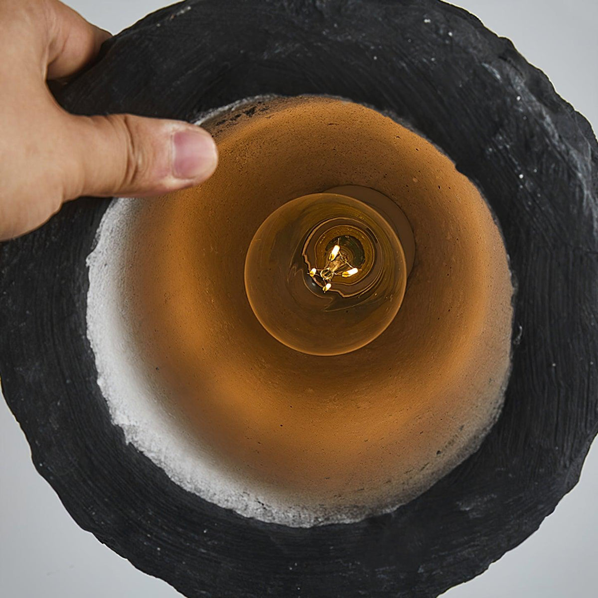 Orphaarae zeitgenössische minimalistische Pendelleuchte aus Kunststoff