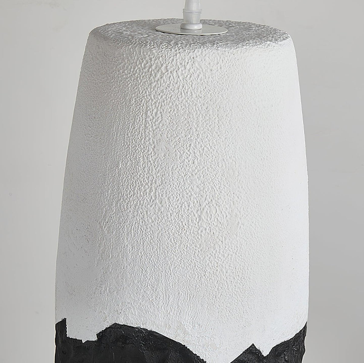 Orphaarae zeitgenössische minimalistische Pendelleuchte aus Kunststoff