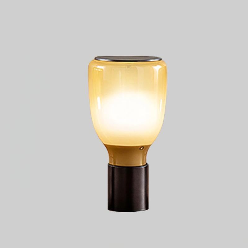 Vathayra Tischleuchte aus Glas
