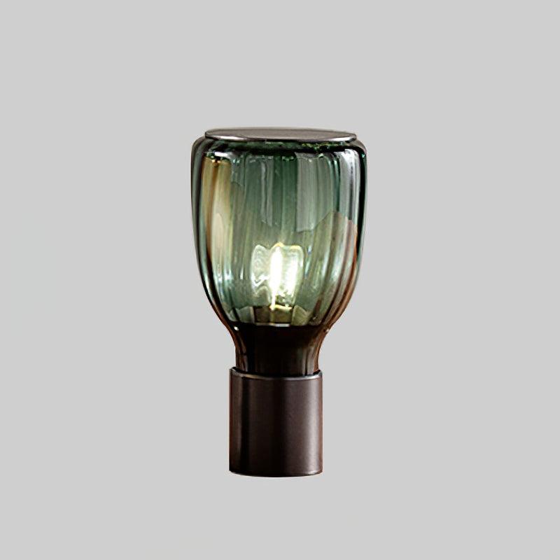 Vathayra Tischleuchte aus Glas