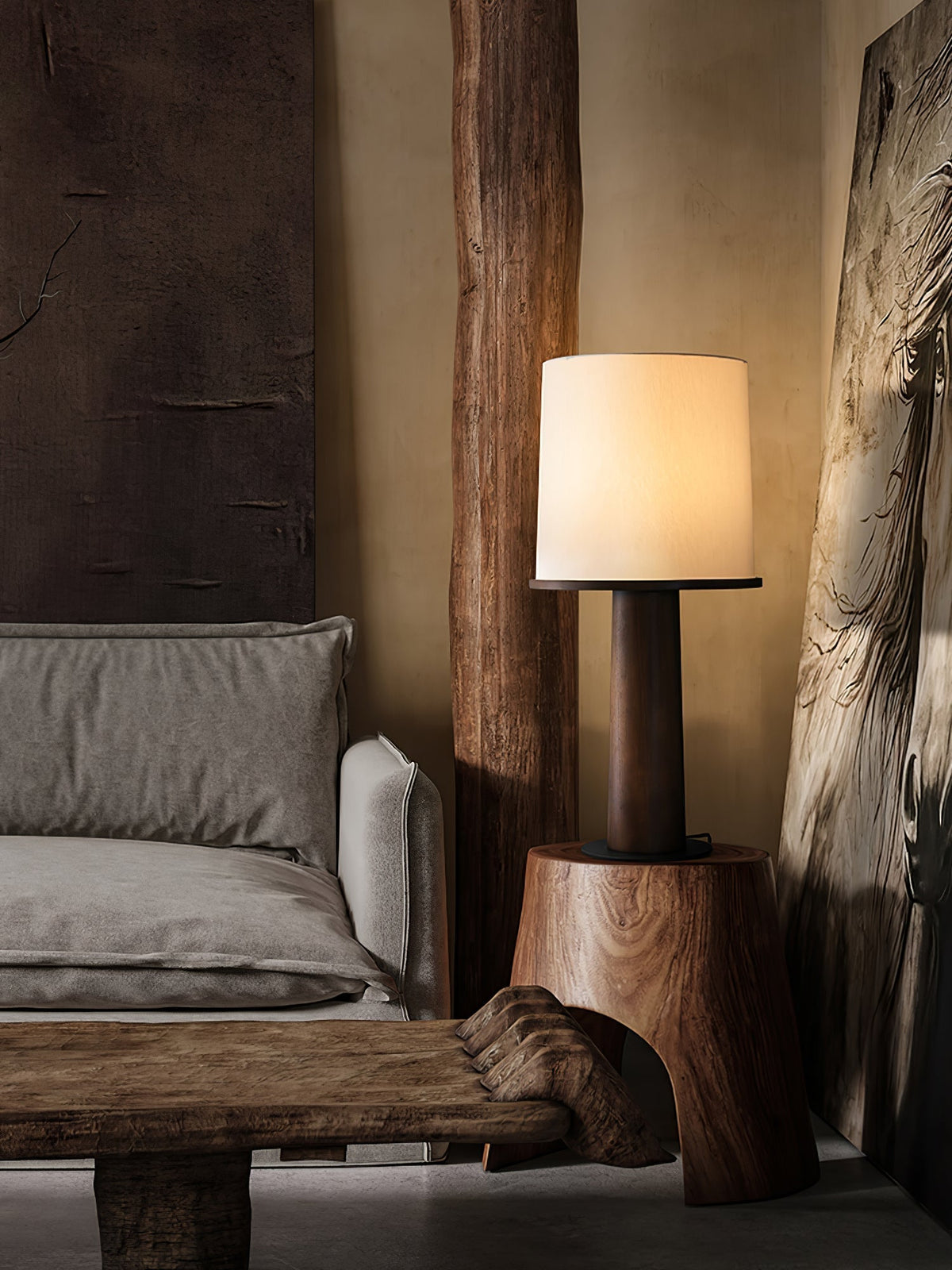 Rinirielle Tischleuchte aus Holz und Stoff im zeitgenössischen Stil