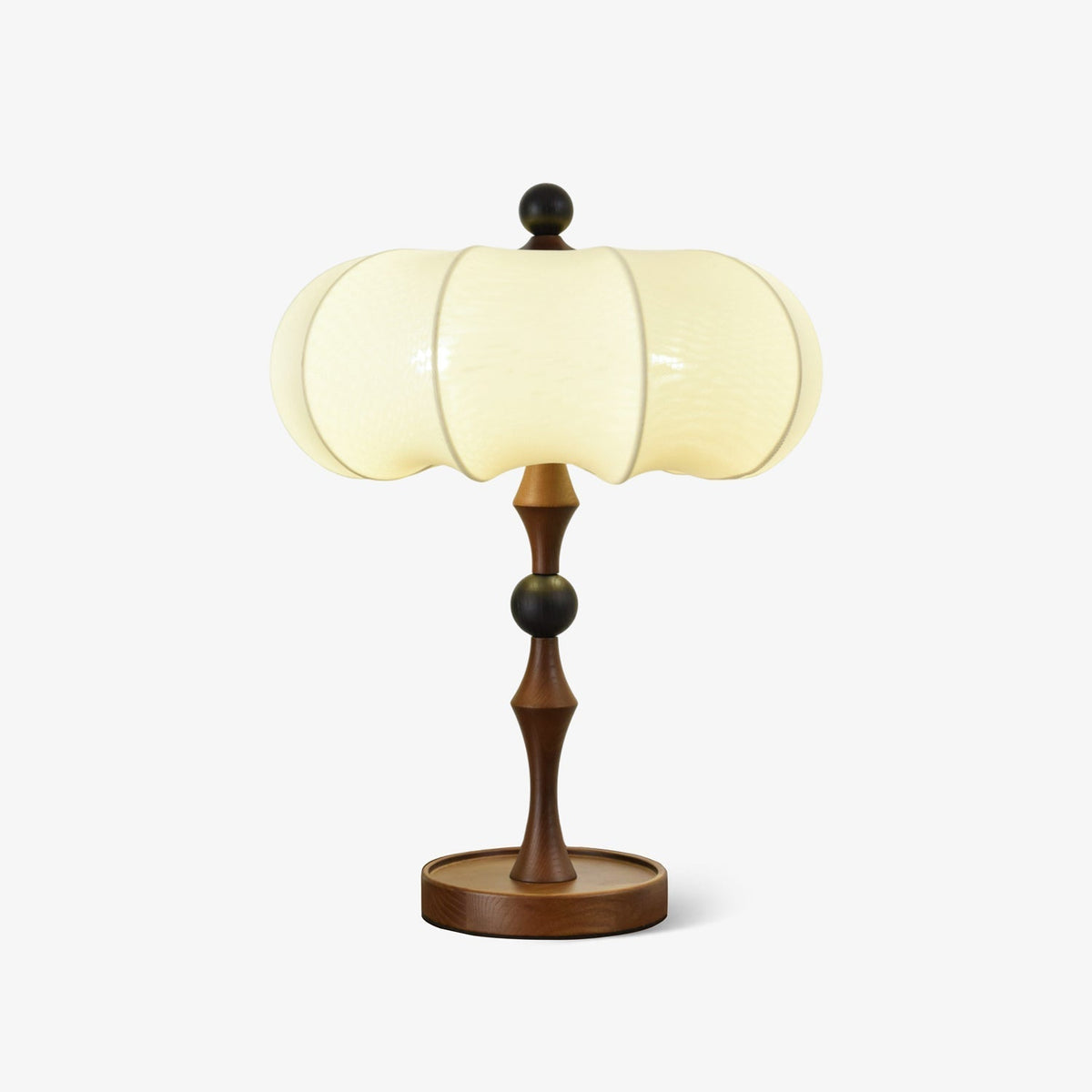 Lumae Tischlampe aus Holz und Stoff im Retro-Stil