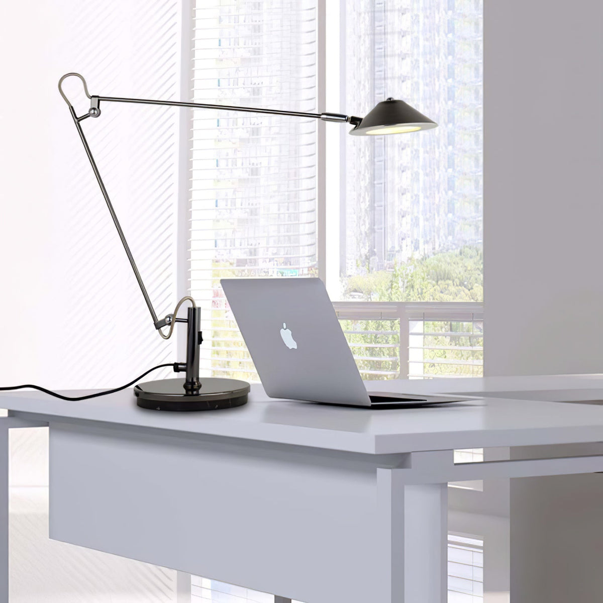 Queden Minimalistische Schreibtischlampe für den Arbeitsplatz