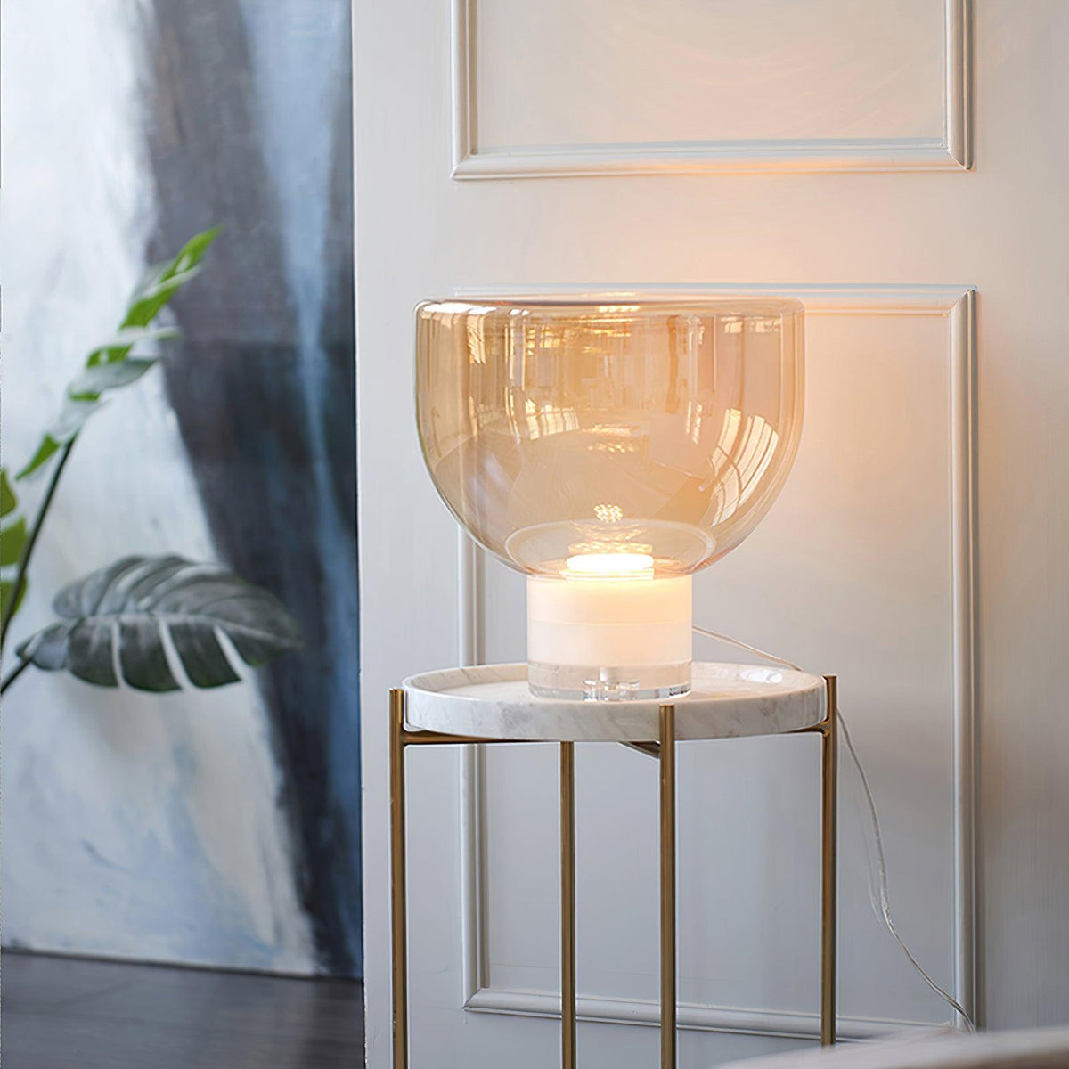 Cavm elegante Tischleuchte aus Glas