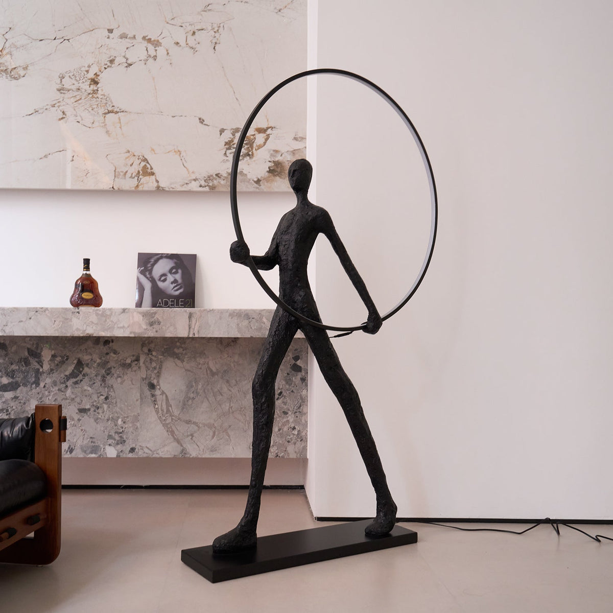 Cirarelia Stehleuchte Skulptur LED-Figur