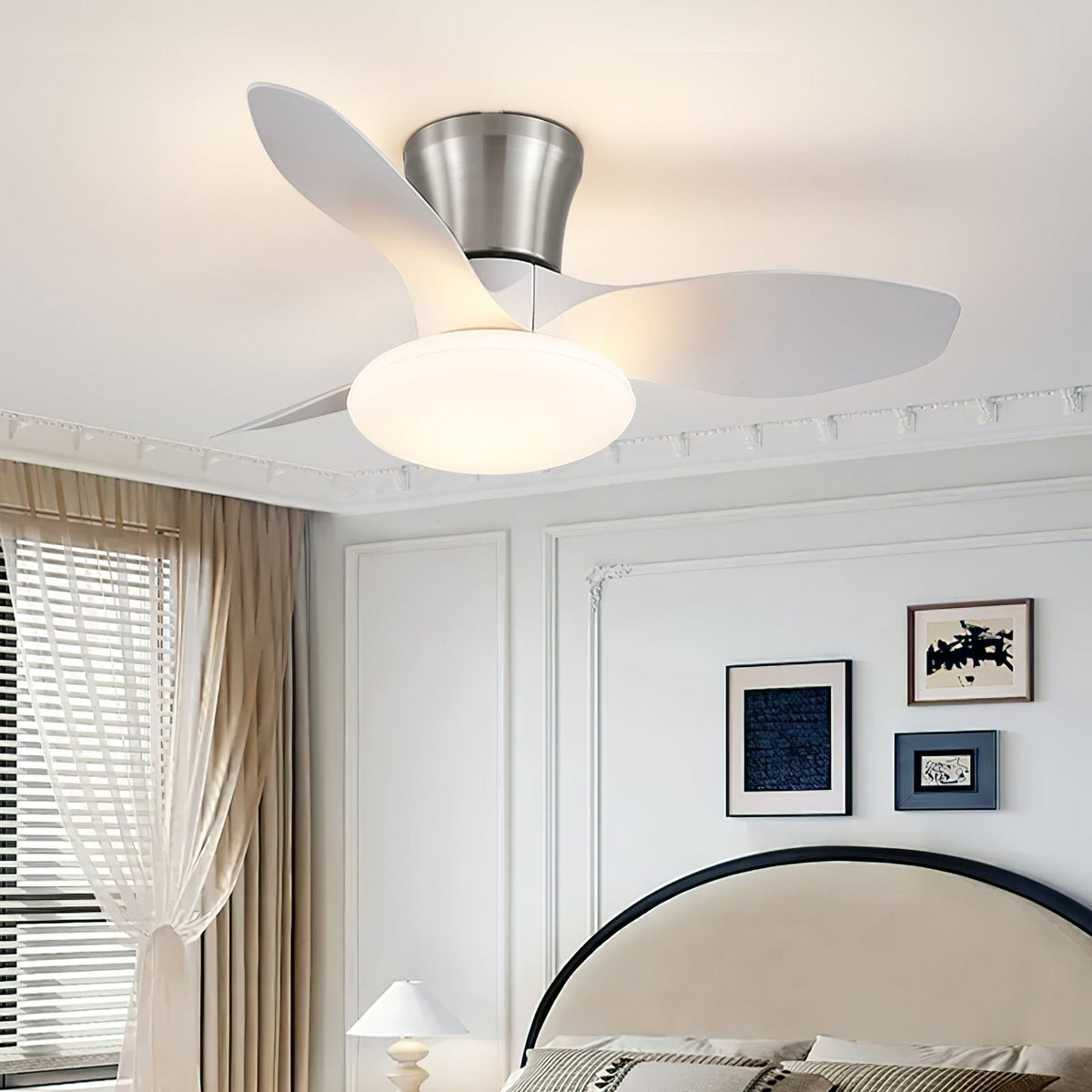 Velora Moderner Holz-Deckenventilator mit Beleuchtung