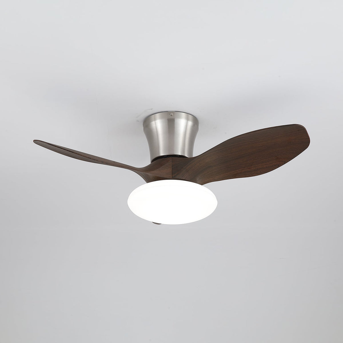 Velora Moderner Holz-Deckenventilator mit Beleuchtung