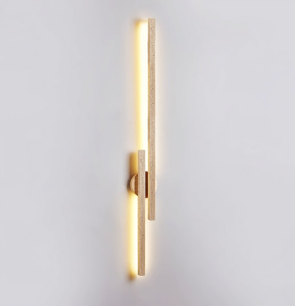 Myliryra Travertine-Wandleuchte