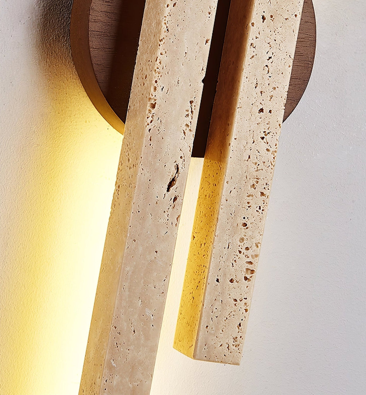 Myliryra Travertine-Wandleuchte