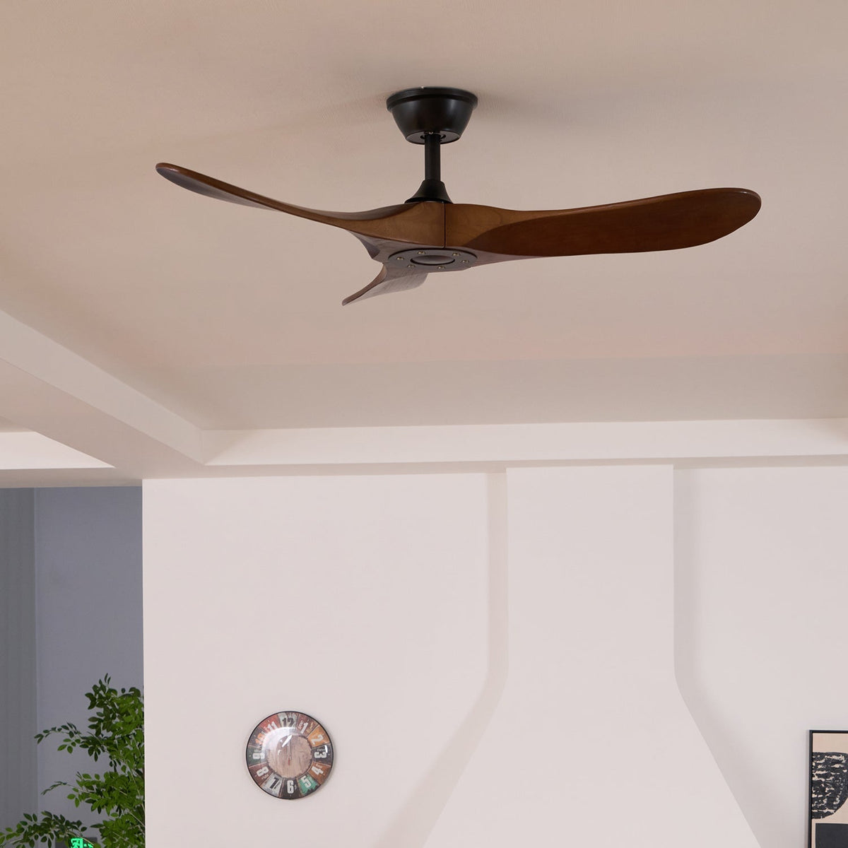 Aviona Deckenventilator aus Holz