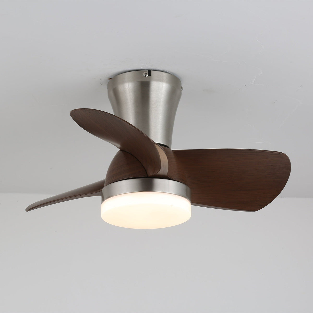 Deynor Deckenventilator mit Beleuchtung aus Holz
