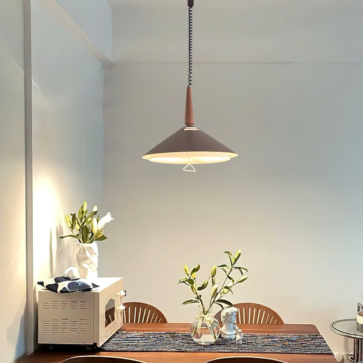 Jolvin zeitgenössische minimalistische Retro-Pendelleuchte