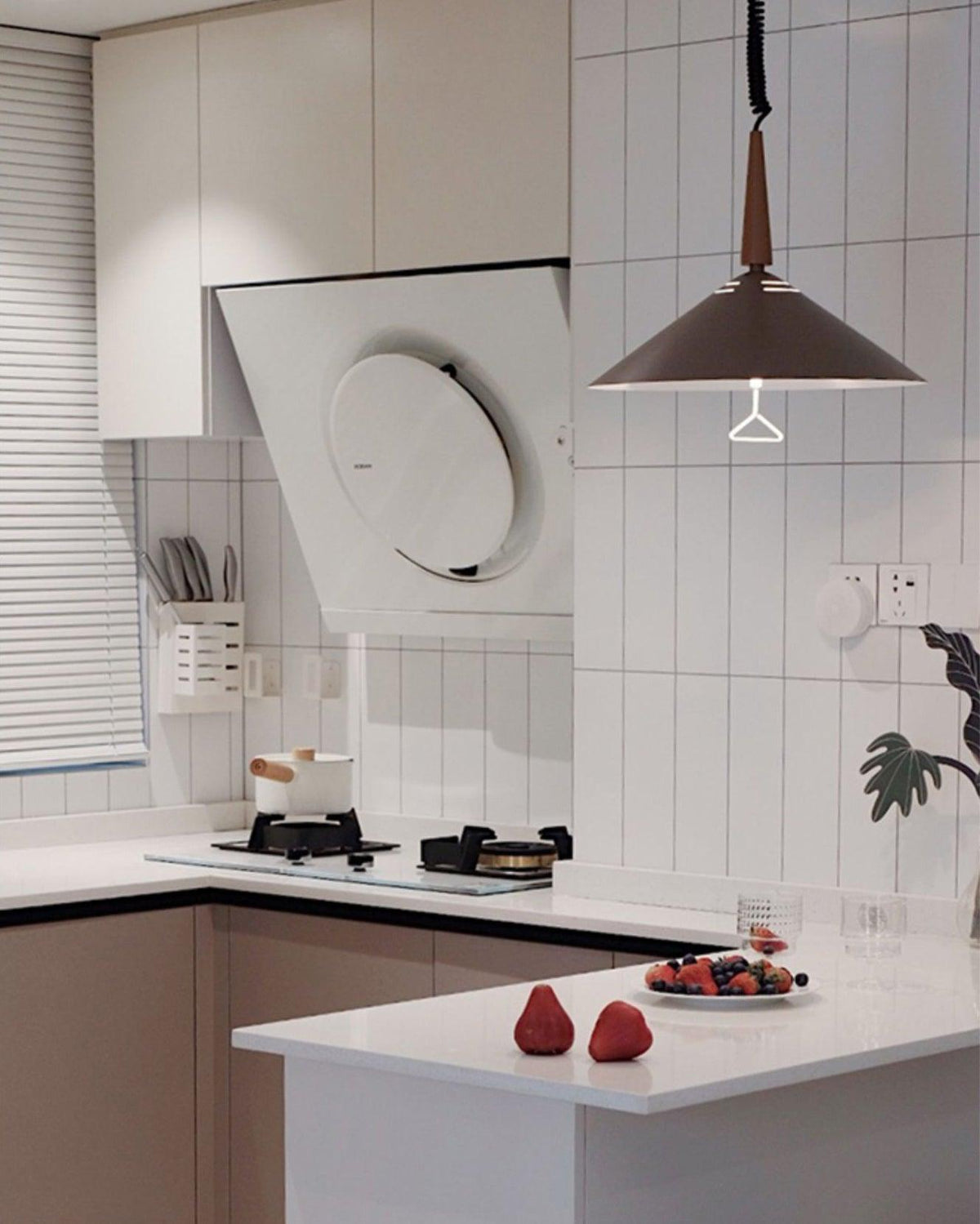 Jolvin zeitgenössische minimalistische Retro-Pendelleuchte