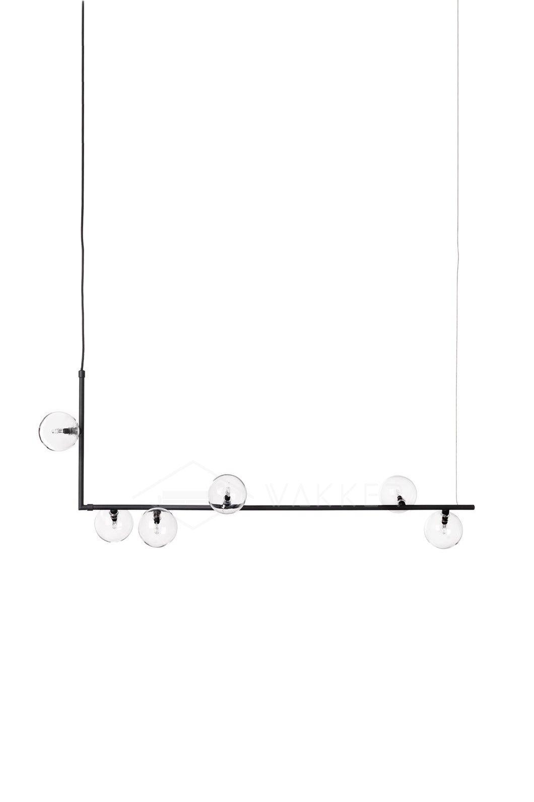 Moss Kronleuchter aus Glas mit schwarzem Stahl in linearer Form