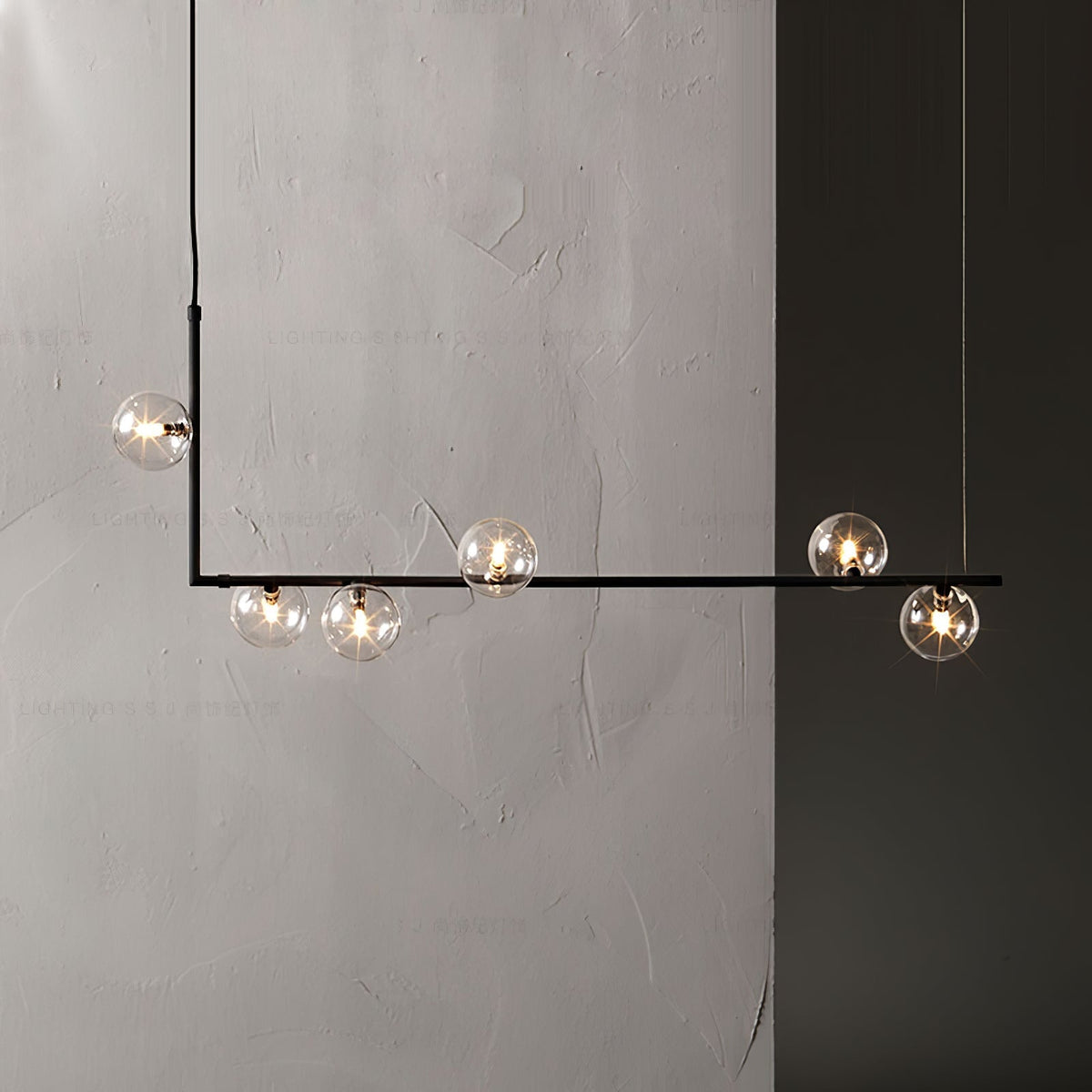 Moss Kronleuchter aus Glas mit schwarzem Stahl in linearer Form