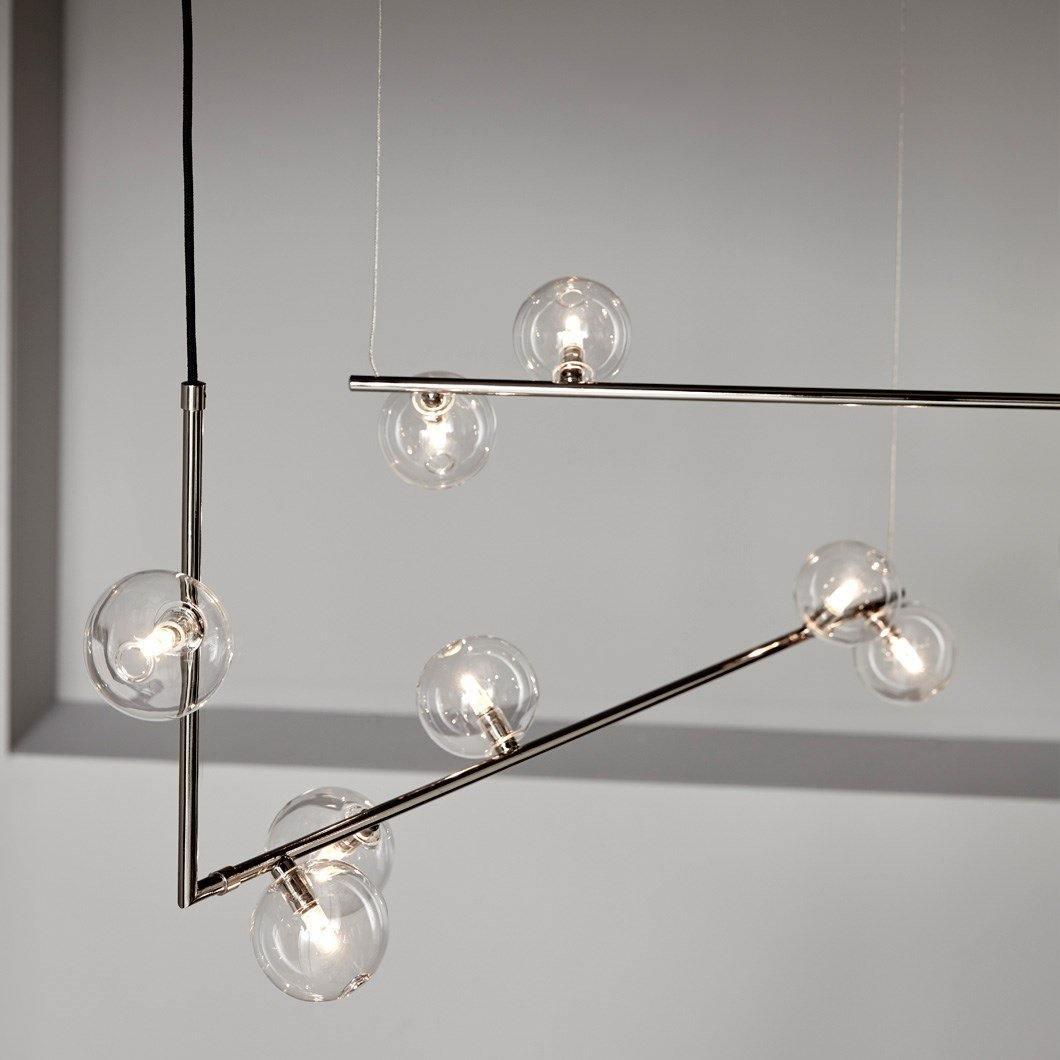 Moss Kronleuchter aus Glas mit schwarzem Stahl in linearer Form