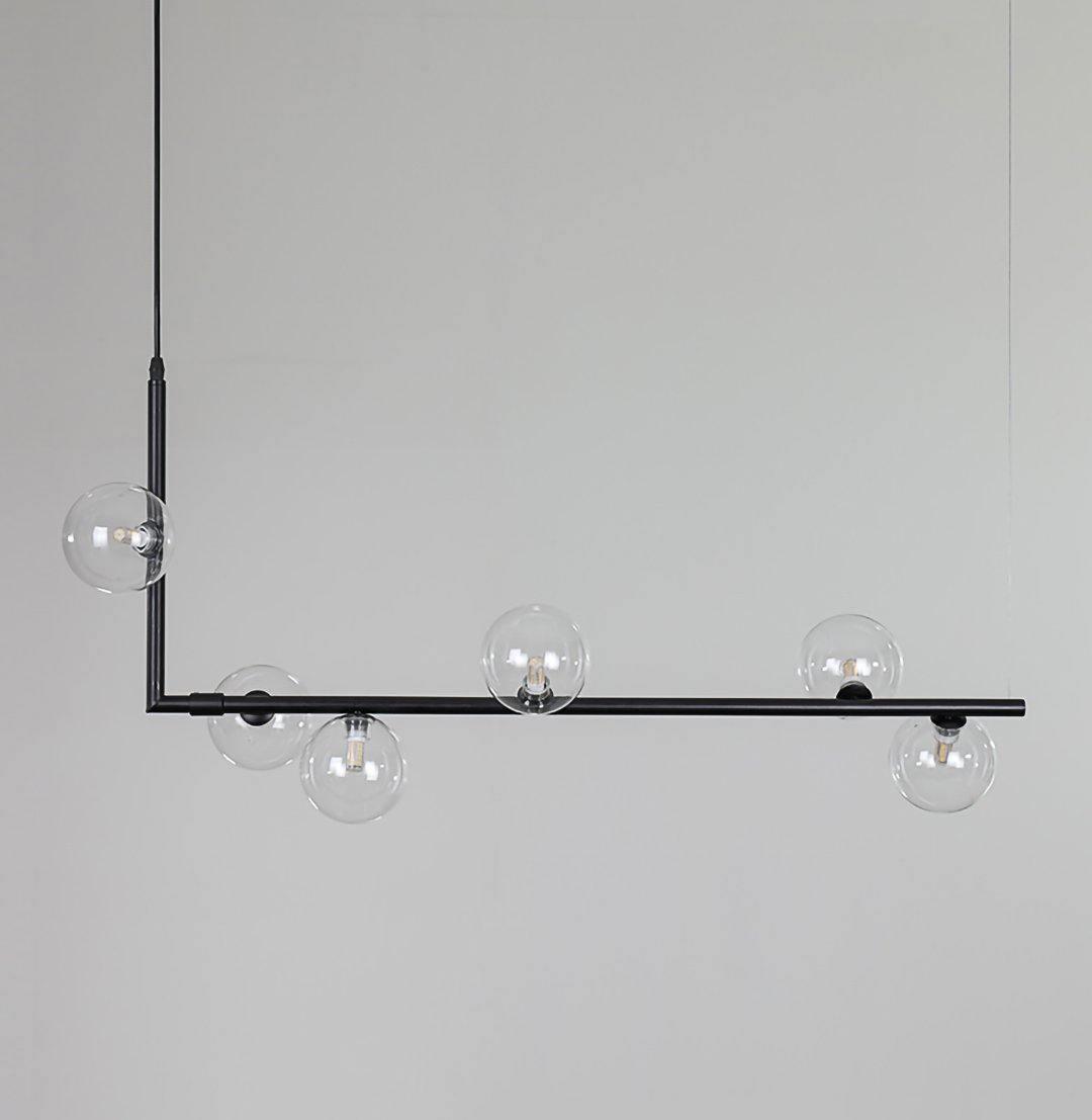 Moss Kronleuchter aus Glas mit schwarzem Stahl in linearer Form
