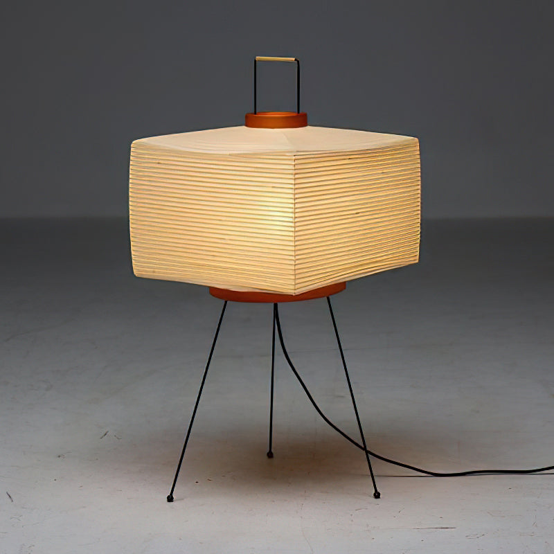 Rivalise Tischleuchte aus Naturpapier Kubus Dreibein Minimalistisch Wohnzimmer | Cielum