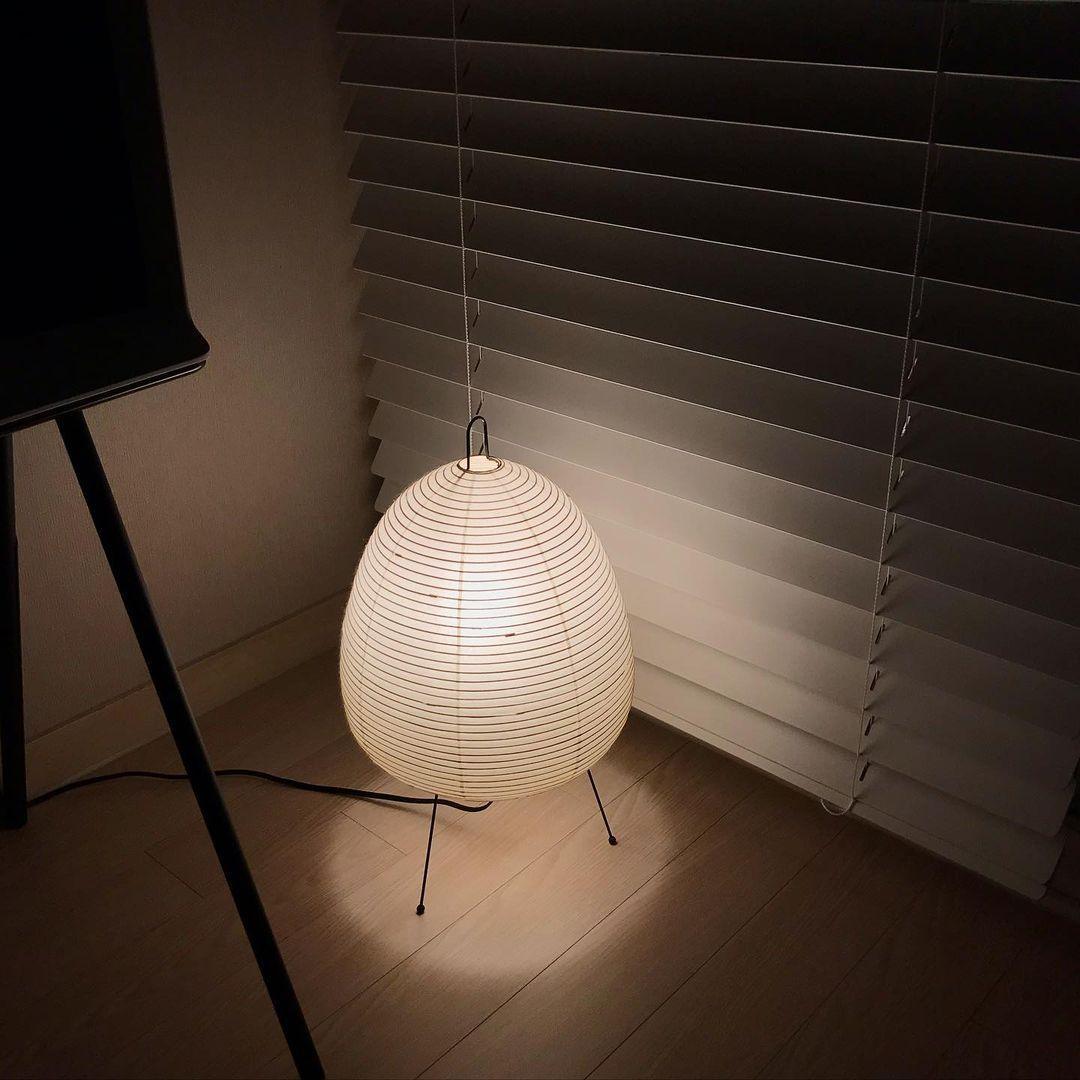 Tranquilux Tischleuchte japanisch inspiriert aus Papier