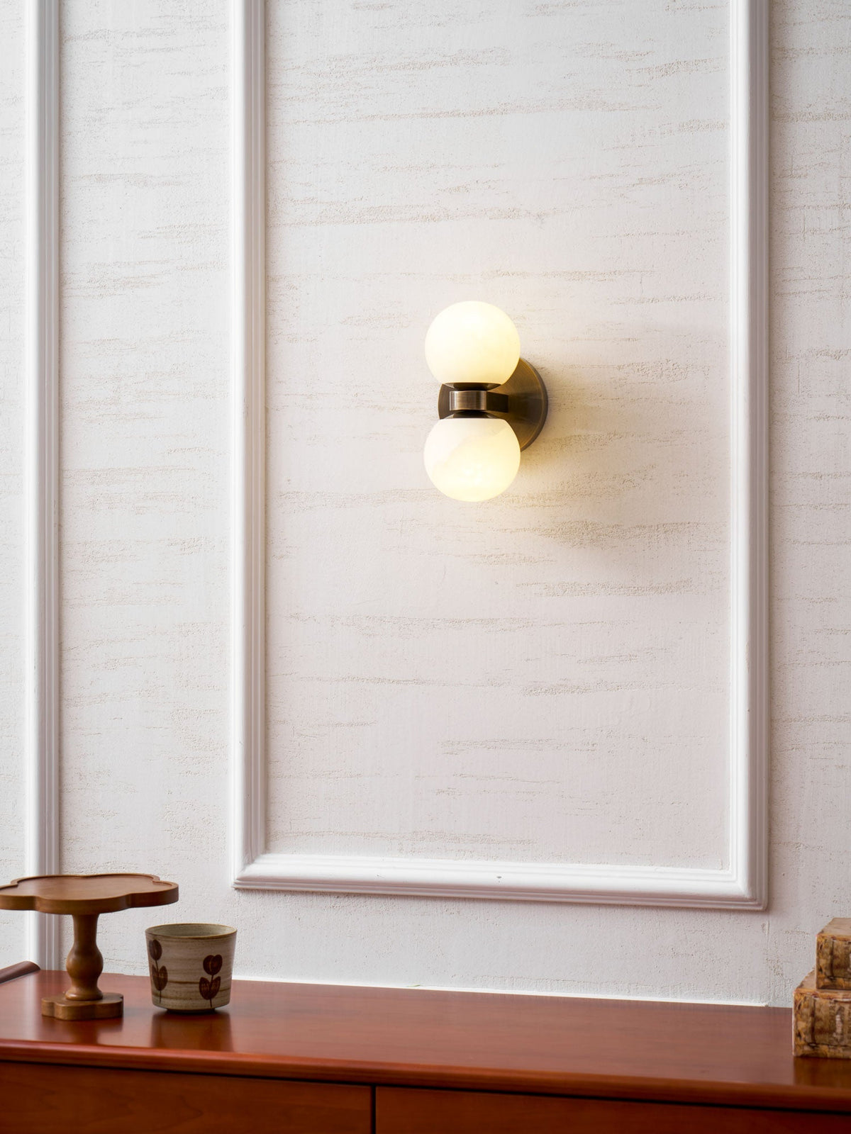 Lumenor Alabaster Celestia Orb Wandleuchte