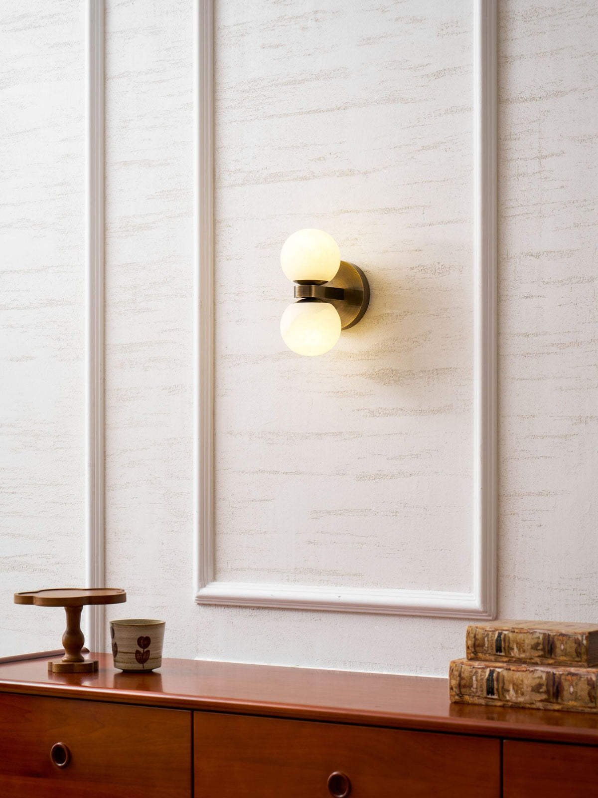 Lumenor Alabaster Celestia Orb Wandleuchte