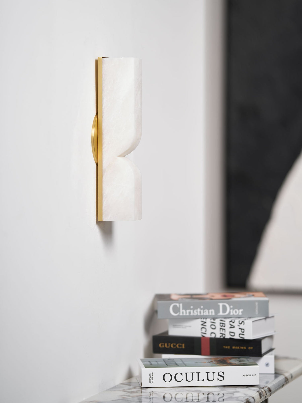 Lena Wandleuchte aus Alabaster mit Stecker