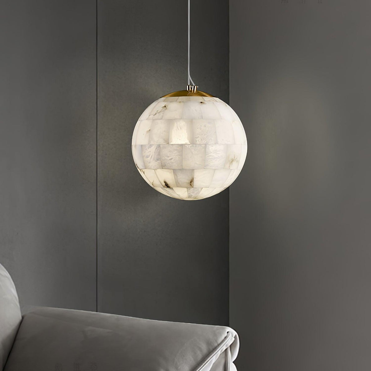 Amo Alabaster Pendelleuchte in Kugel
