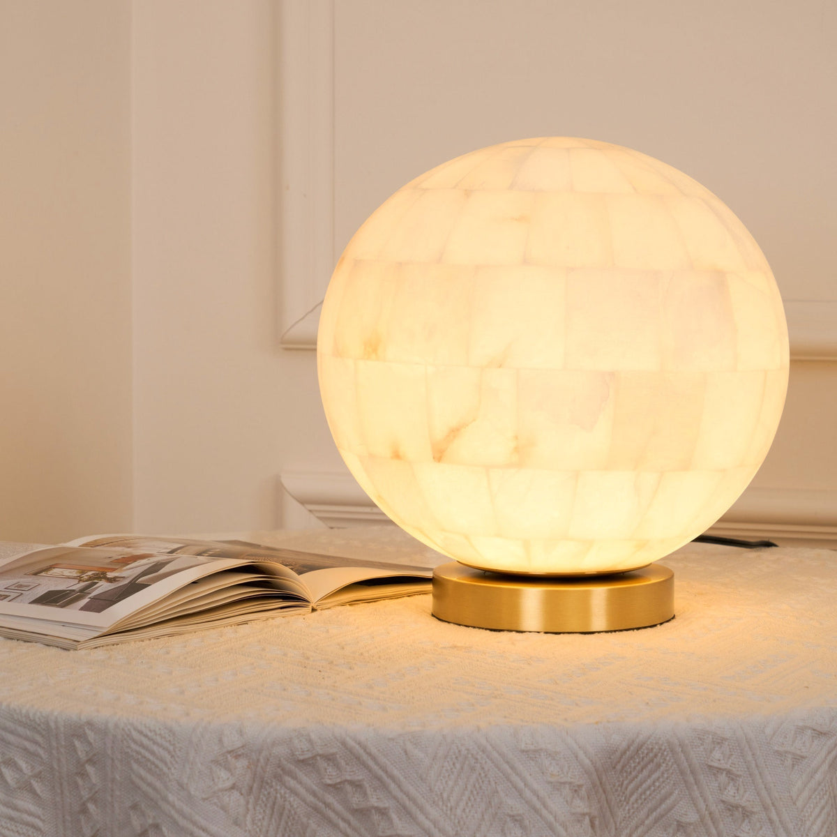 Alabaster-Tischlampe