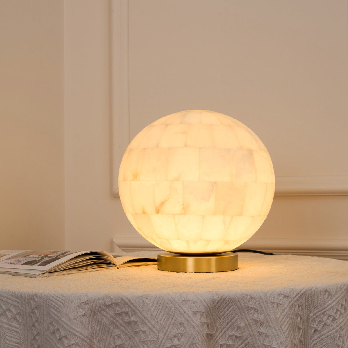 Alabaster-Tischlampe