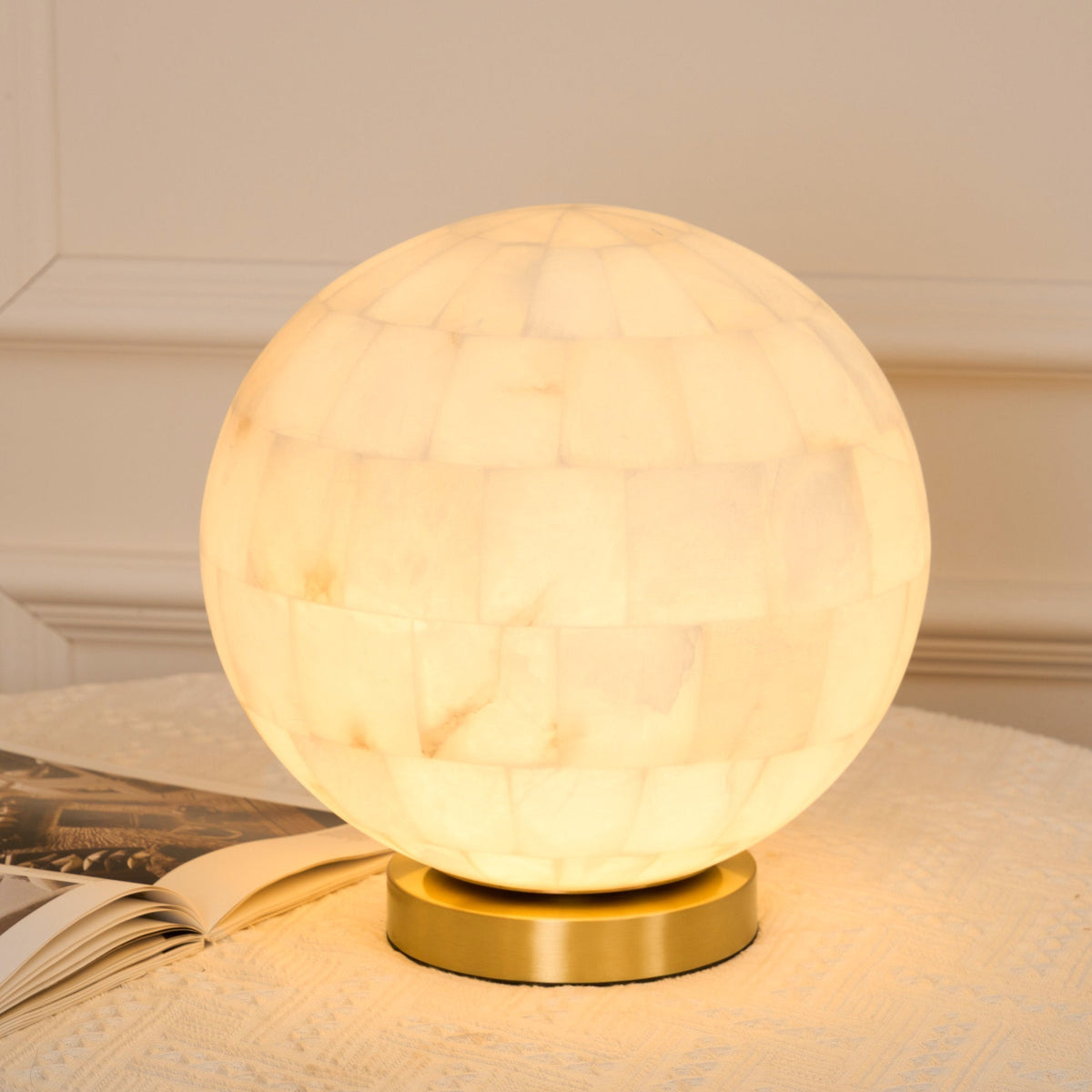 Alabaster-Tischlampe