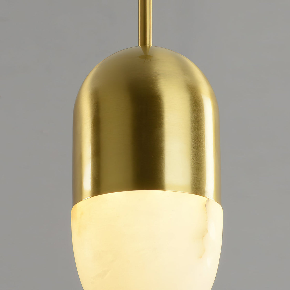Himinuvye Alabaster Minimalistische Pendelleuchte aus Messing