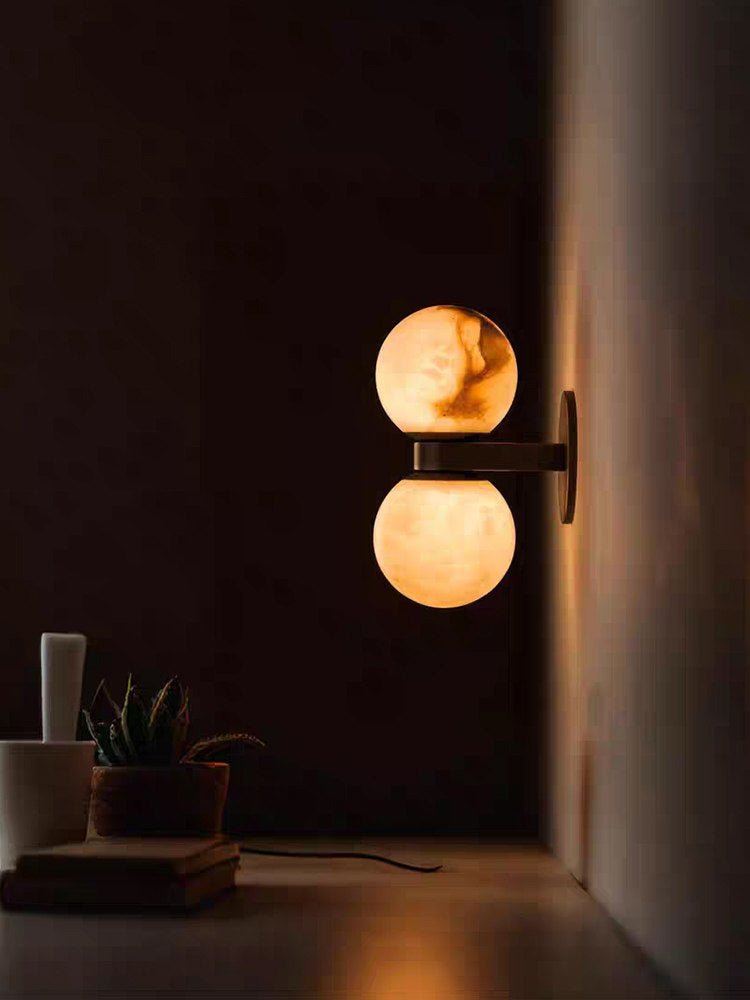 Lumenor Alabaster Celestia Orb Wandleuchte