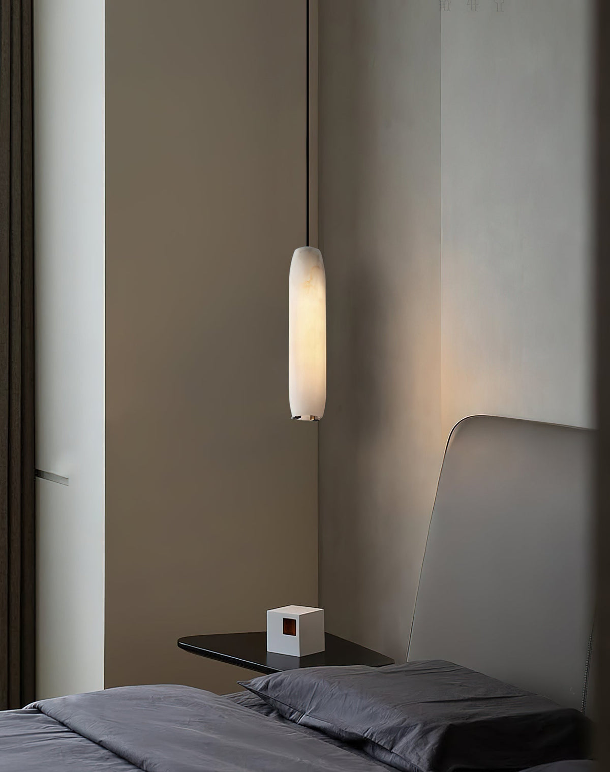 Orven Flute zeitgenössische minimalistische Alabaster-Pendelleuchte