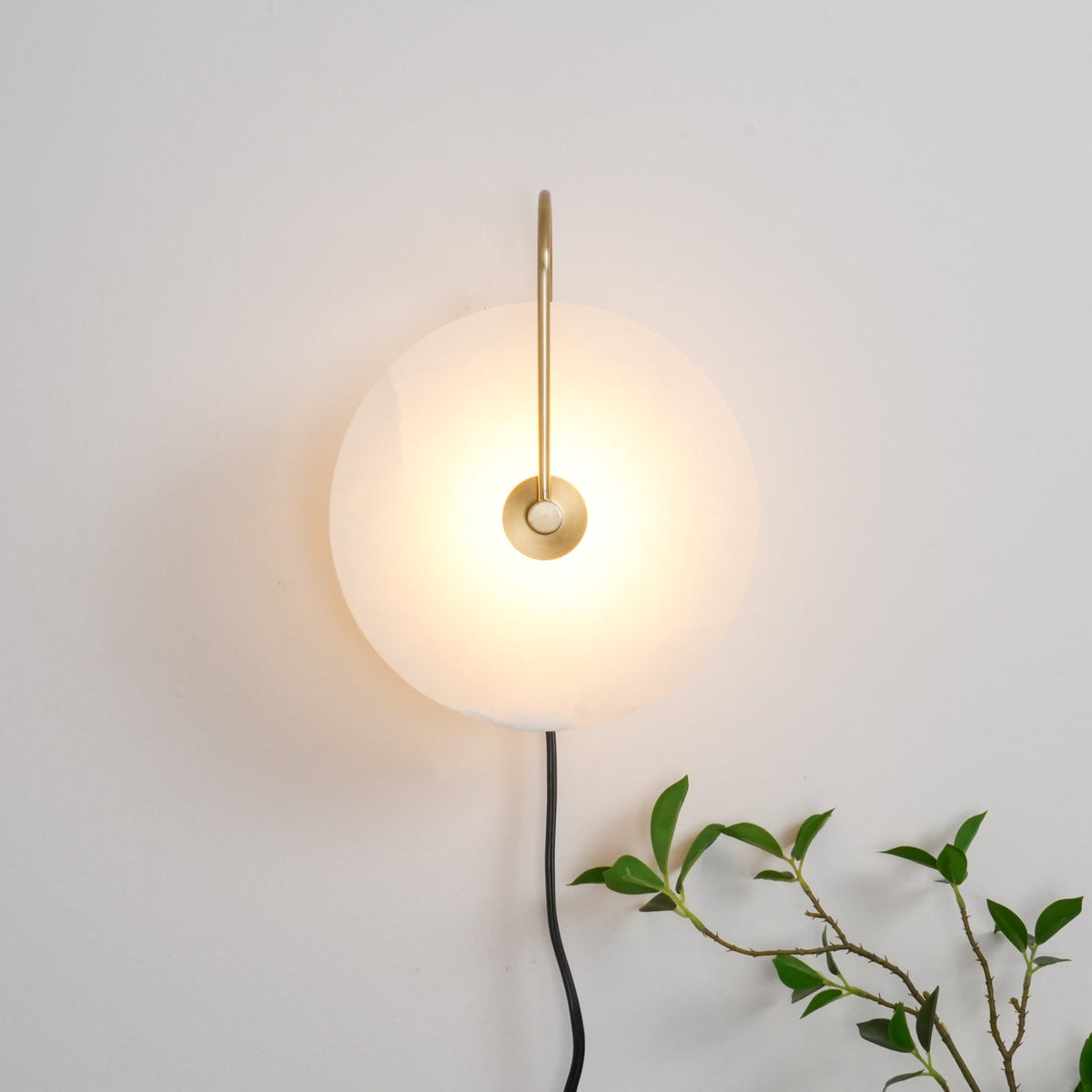 Albeaine Alabaster Pendelleuchte in Kugel-Form mit Stecker | Wandleuchte