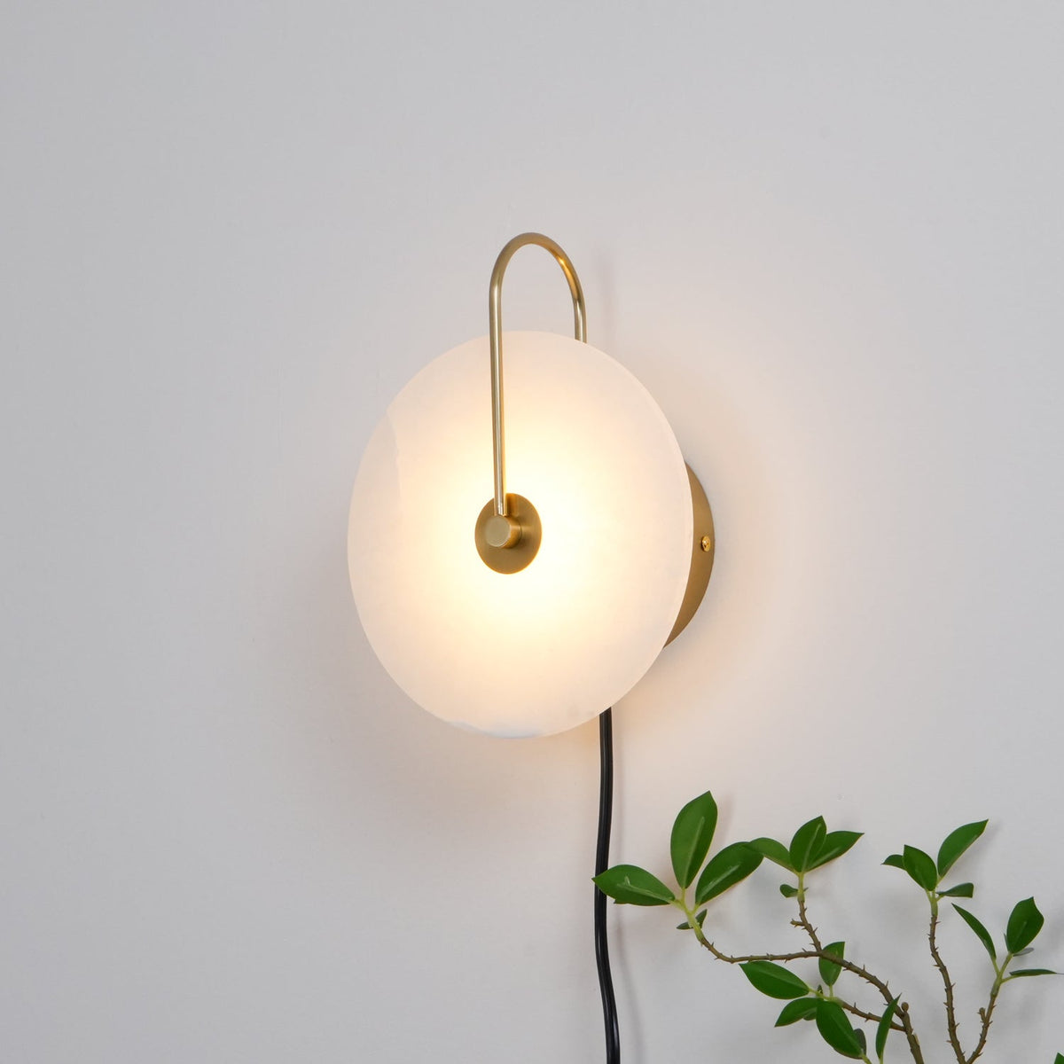 Albeaine Alabaster Pendelleuchte in Kugel-Form mit Stecker | Wandleuchte