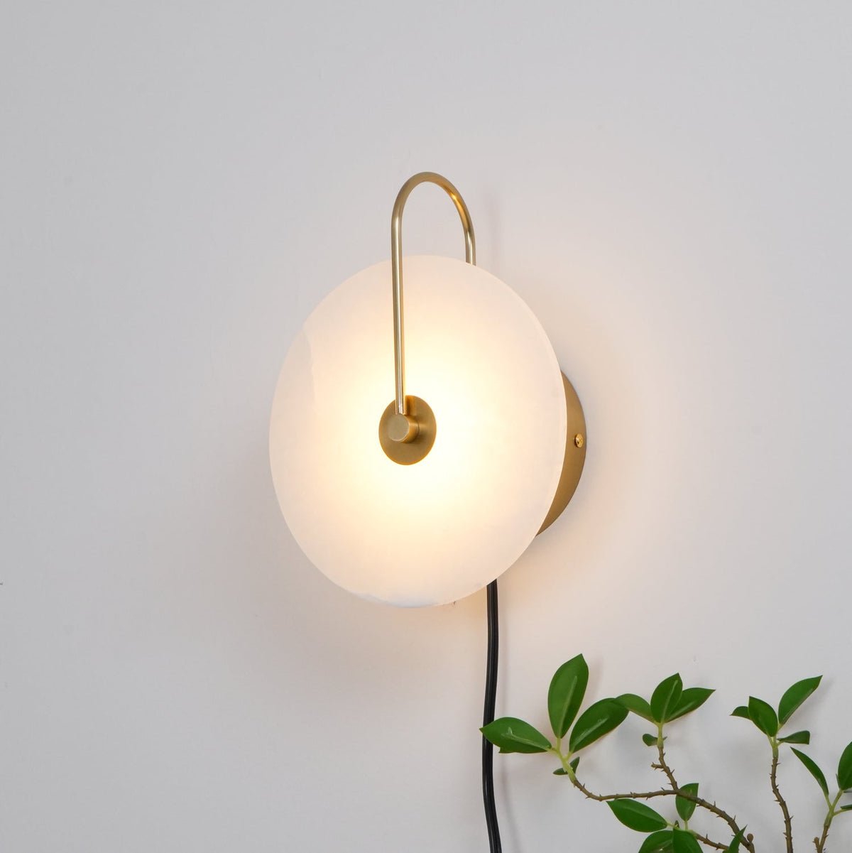 Albeaine Alabaster Pendelleuchte in Kugel-Form mit Stecker | Wandleuchte
