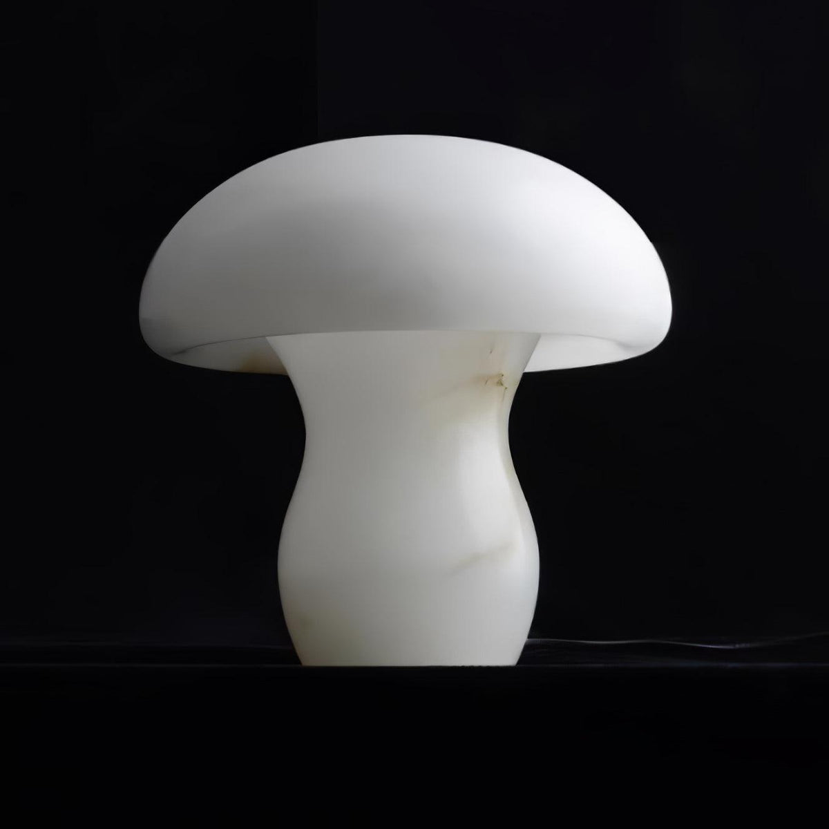Eirarena Alabaster-Tischleuchte