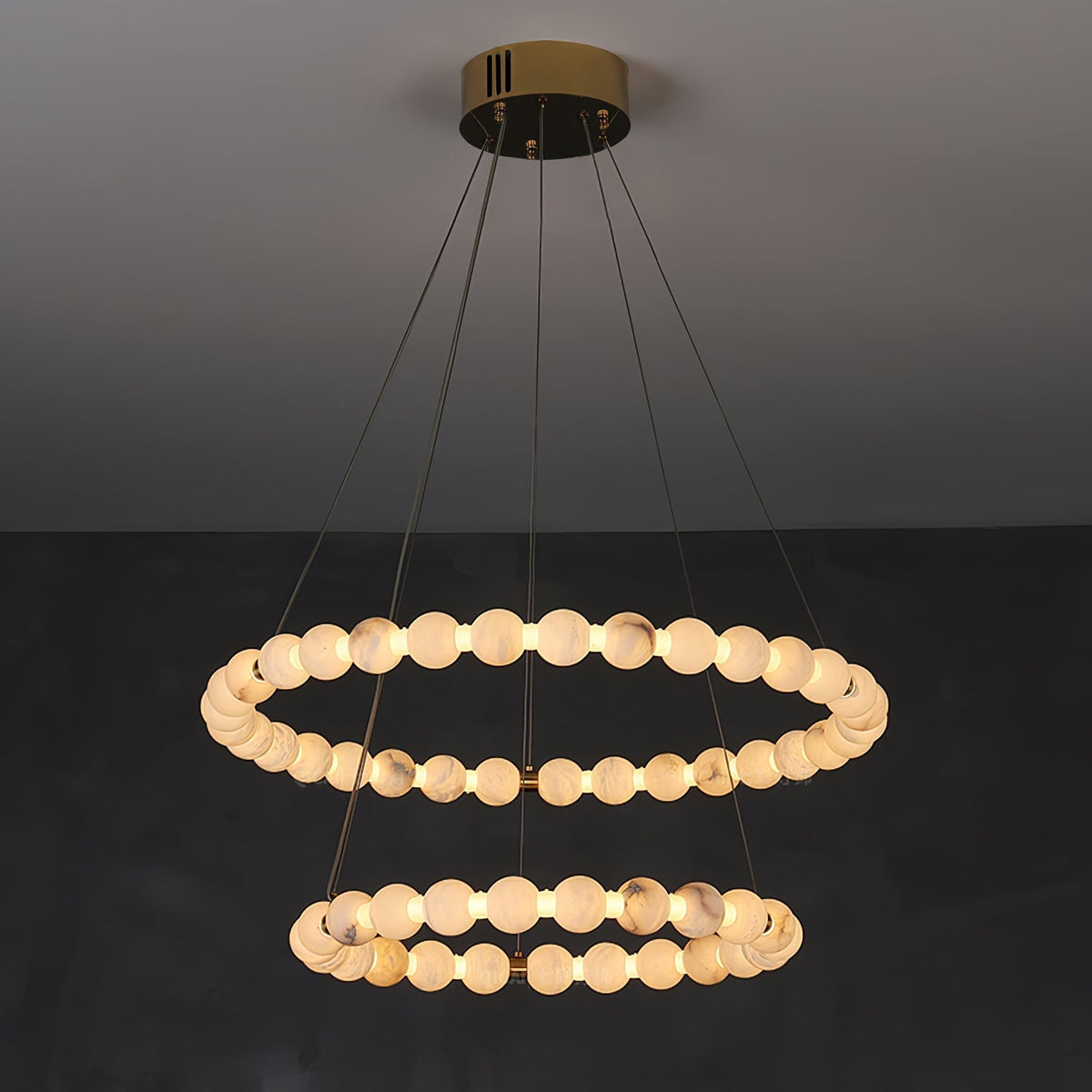 Eirelian zeitgenössische Alabaster-Pendelleuchte in Kronleuchter-Form