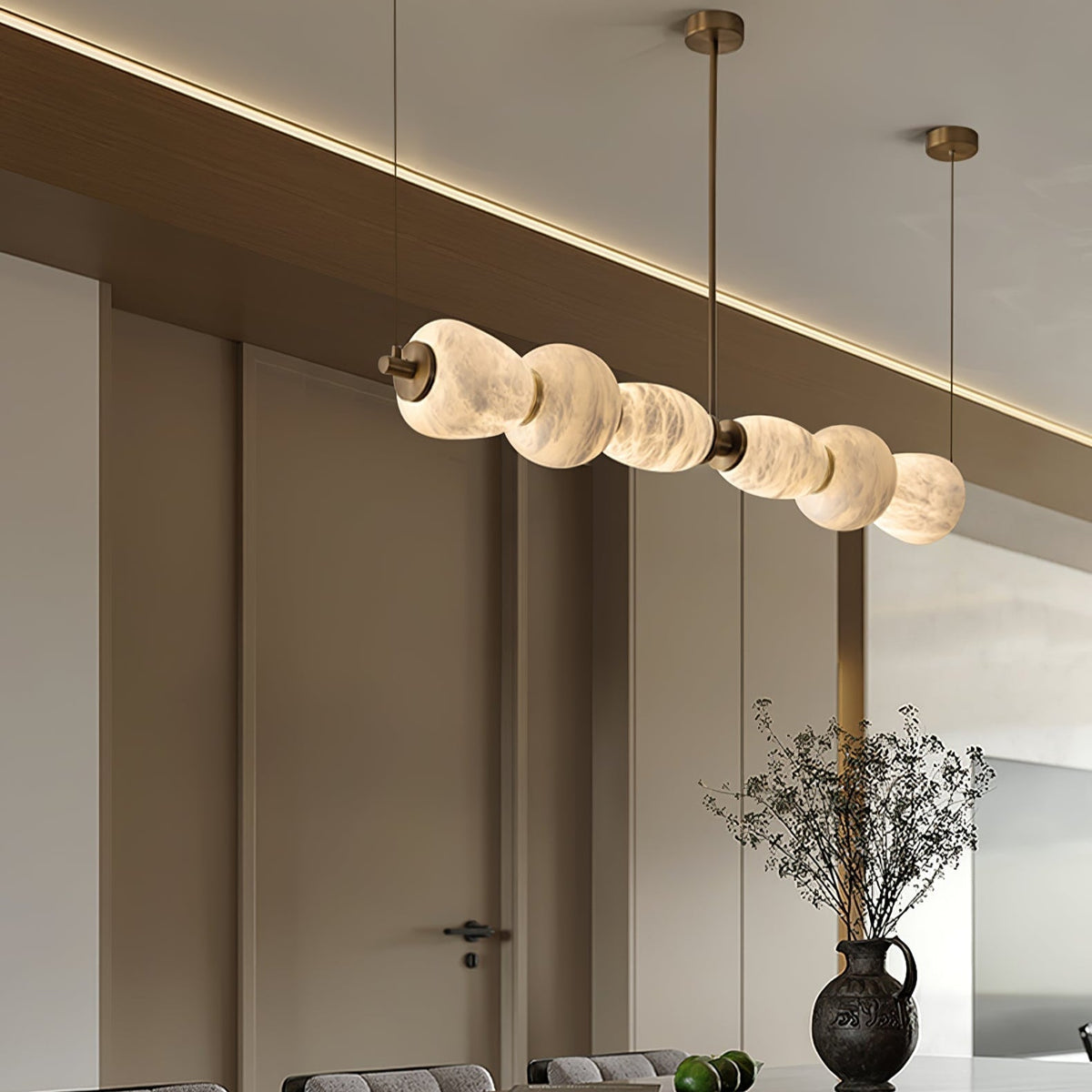 Saroa Alabaster Linear Pendelleuchte