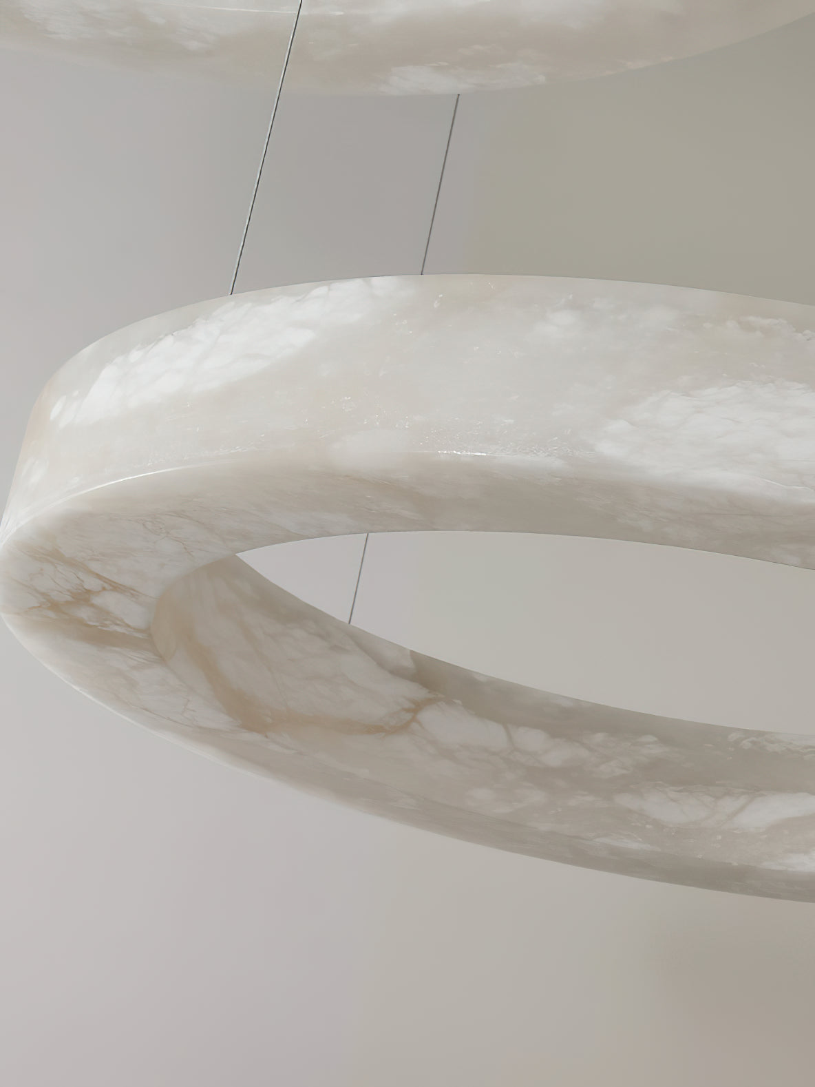 Plotuvyn Kronleuchter zeitgenössische luxuriöse Kronleuchte aus Alabaster in Ringform