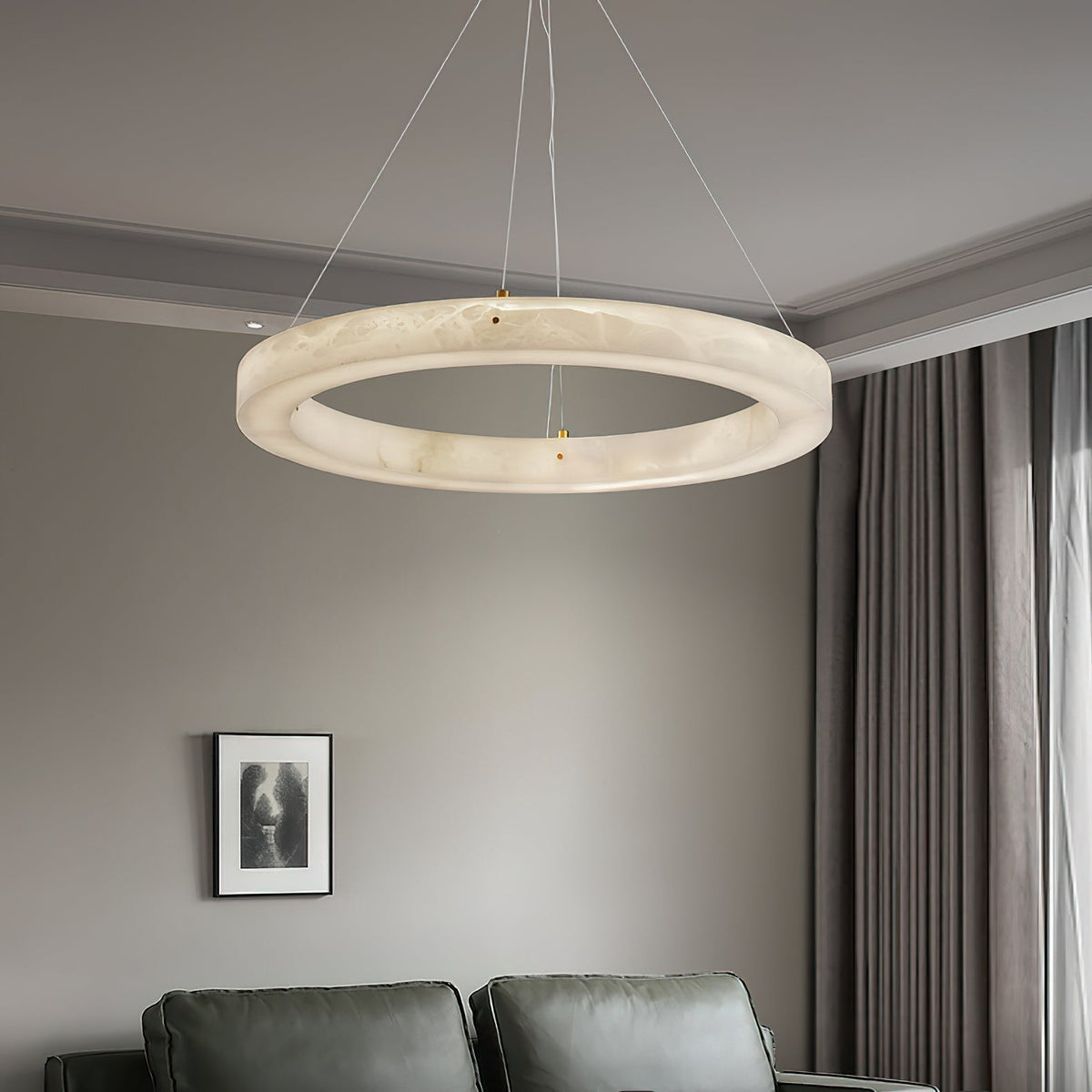 Plotuvyn Kronleuchter zeitgenössische luxuriöse Kronleuchte aus Alabaster in Ringform