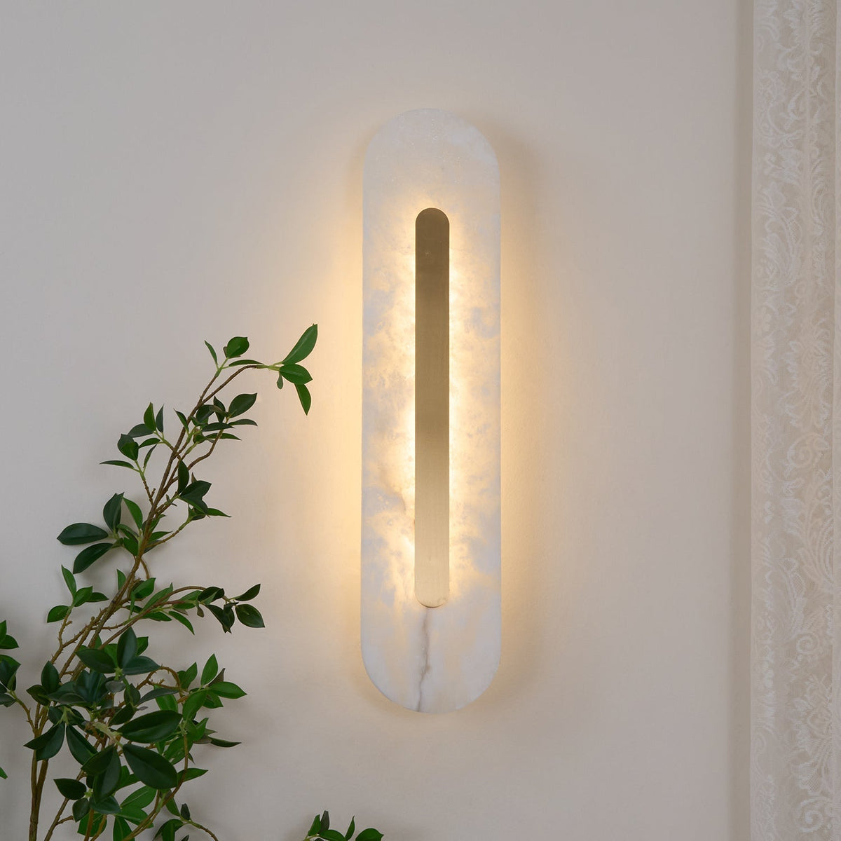 Selvia Minimalistische Wandleuchte aus Alabaster
