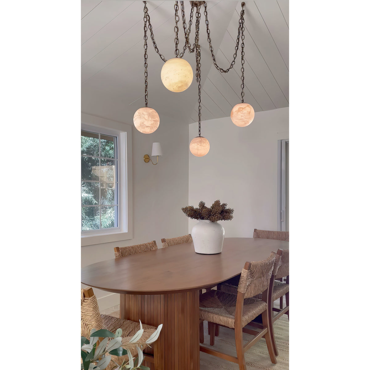 Marveil Alabaster Pendelleuchte in Kieselsteinform