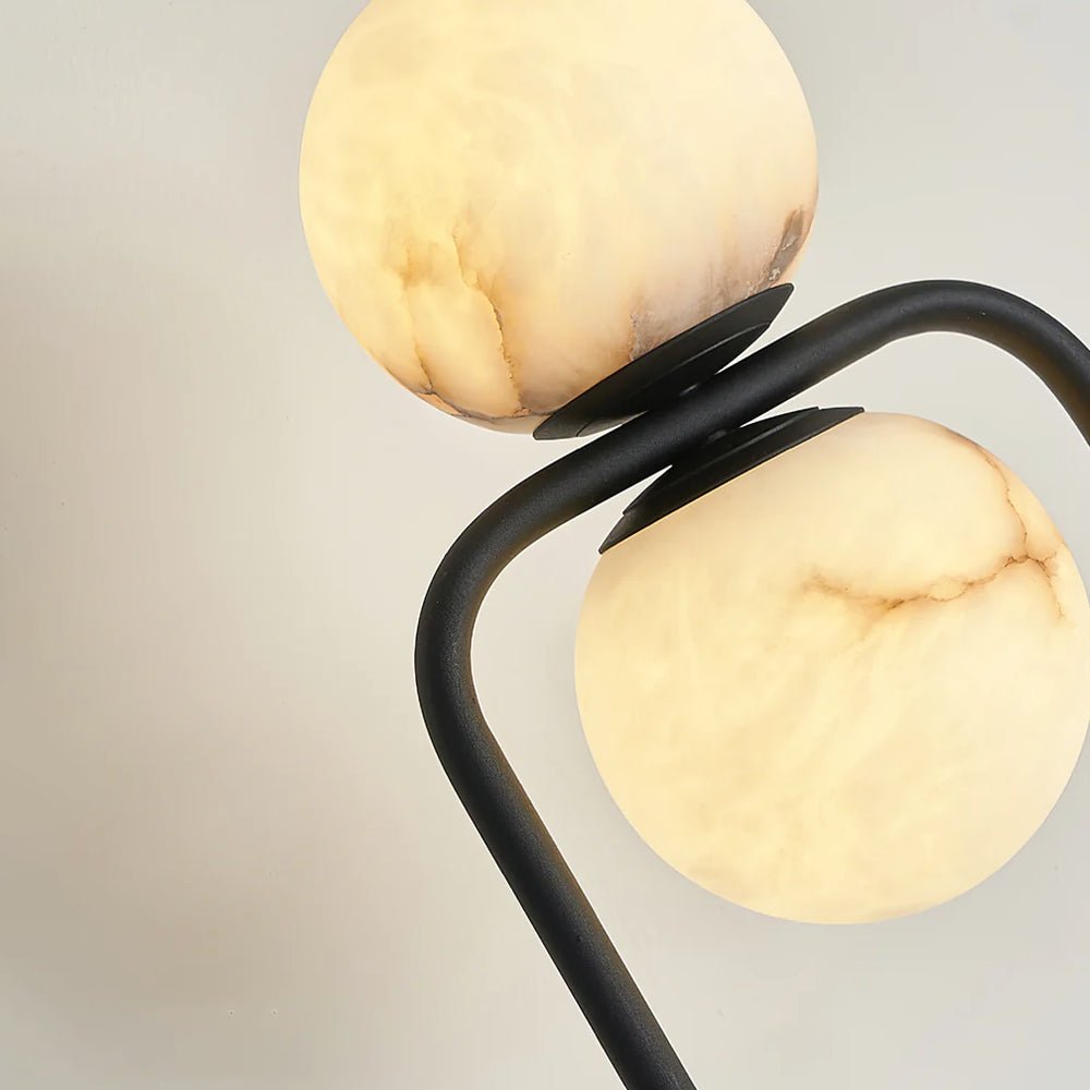 Callista Minimalistische Stehleuchte aus Alabaster