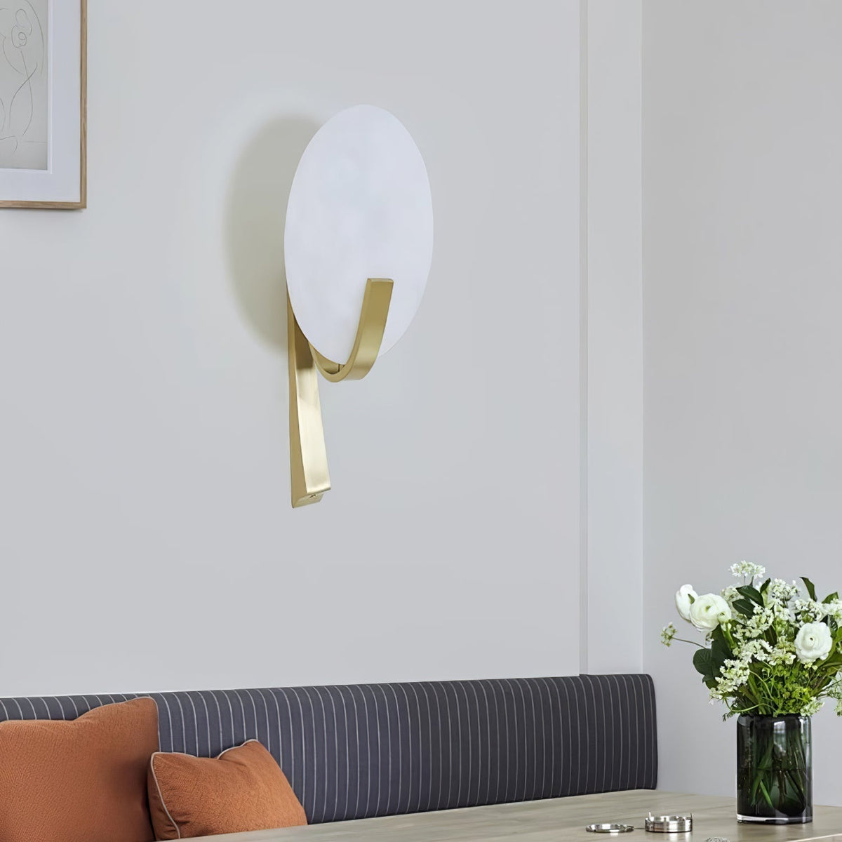 Nivaeria moderne Wandleuchte aus Alabaster